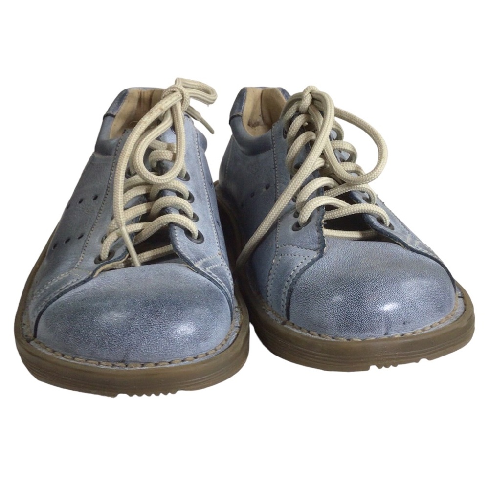 Dr. Martens Women's Blue Leather Oxford Lace-Up Shoes 
Size US 6 - Picture 2 of 6
